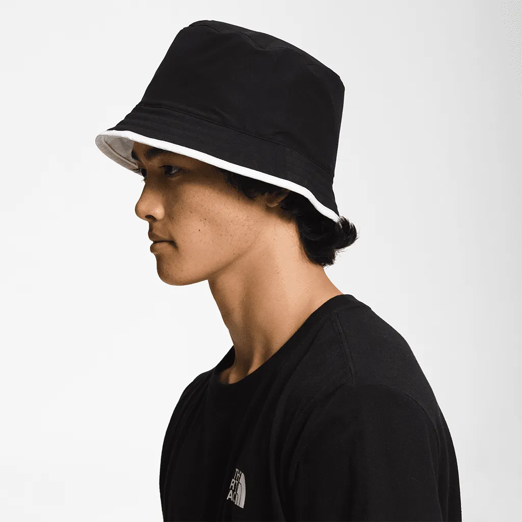 Class V reversible bucket hat - TNF black / Gardenia white