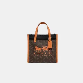 Coach Field Tote Bag 22 with Horse & Carriage Print